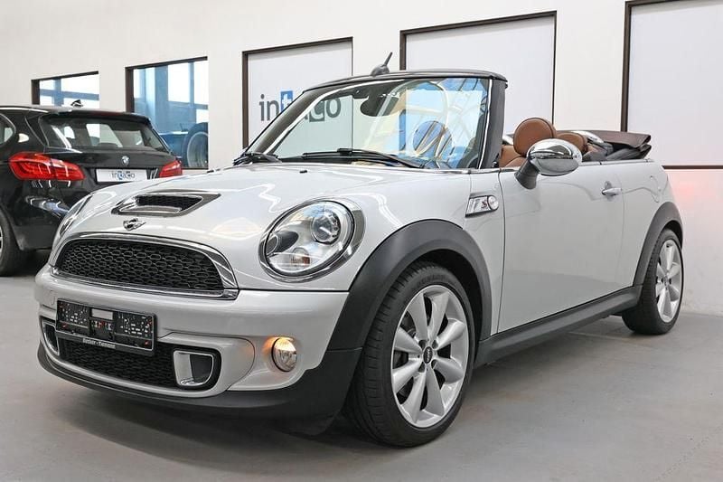 Gebraucht Mini Cooper S Cabriolet 184 PS (135 kW) 2014 White silver Cabrio