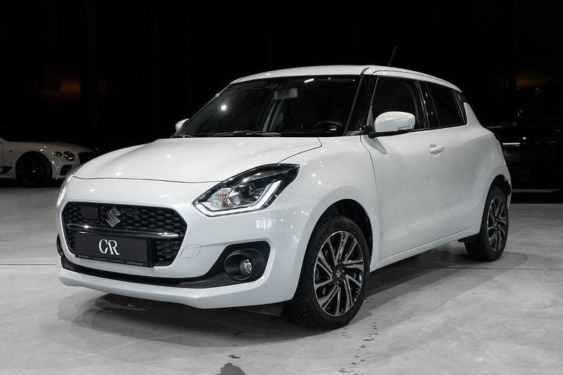 Gebraucht Suzuki Swift Comfort 83 PS (61 kW) 2021 Weiß Kleinwagen