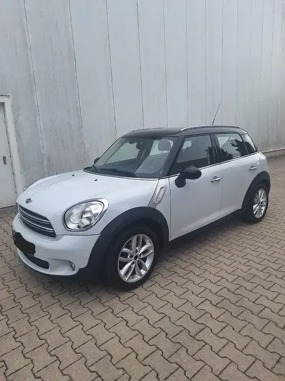 Gebraucht Mini Cooper D Countryman 111 PS (81 kW) 2016 Weiß SUV