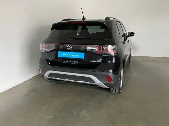 Neu VW T-Cross Life 116 PS (85 kW) 2025 Grau SUV