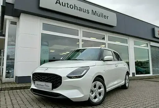Gebraucht Suzuki Swift Comfort 83 PS (61 kW) 2026 Weiß Kleinwagen