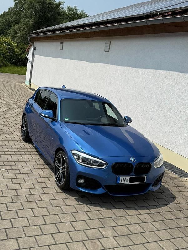 Blau Gebraucht 2015 BMW 118 M Sport Kleinwagen | 15.500 € (Etwas zu teuer) - Bild 1/4