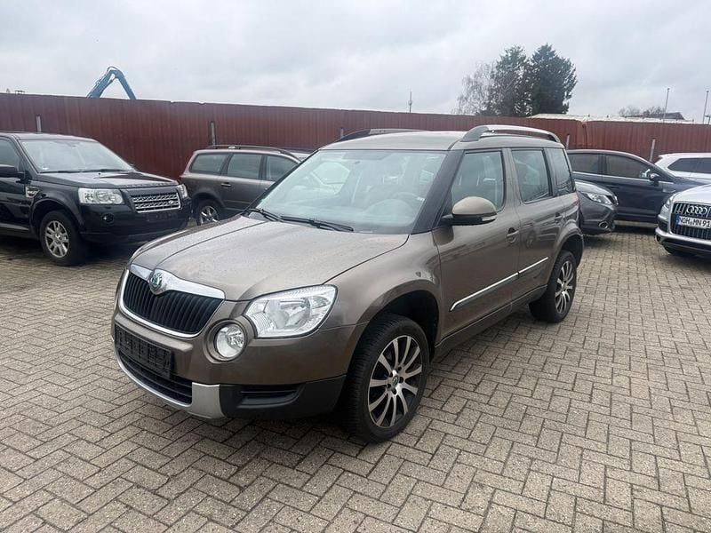 Gebraucht Skoda Yeti Easy 105 PS (77 kW) 2012 Braun SUV