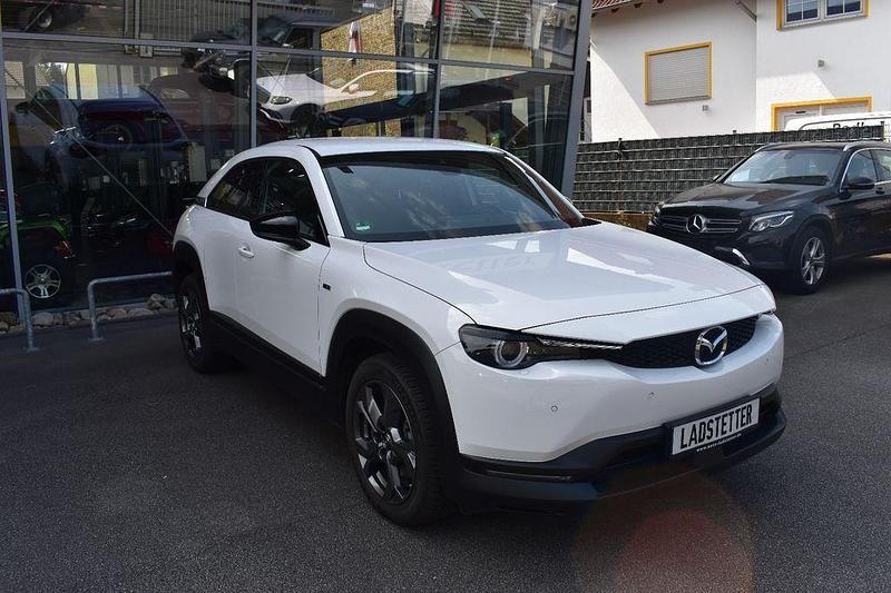 Gebraucht Mazda MX30 Ad'Vantage 106 kW (145 PS) 2022 Weiß SUV