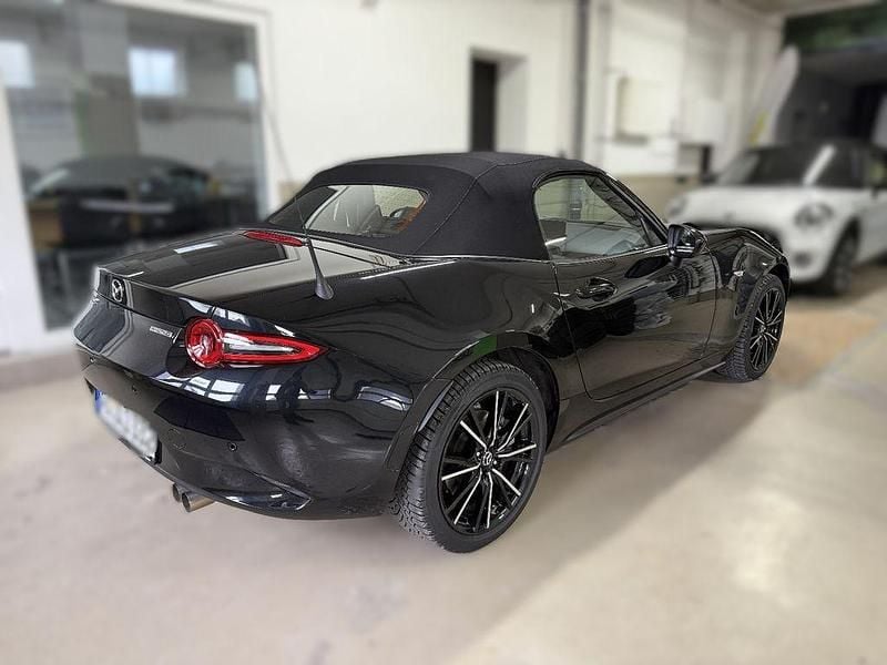 Gebraucht Mazda MX5 Exclusive-Line 184 PS (135 kW) 2024 Jet black Cabrio