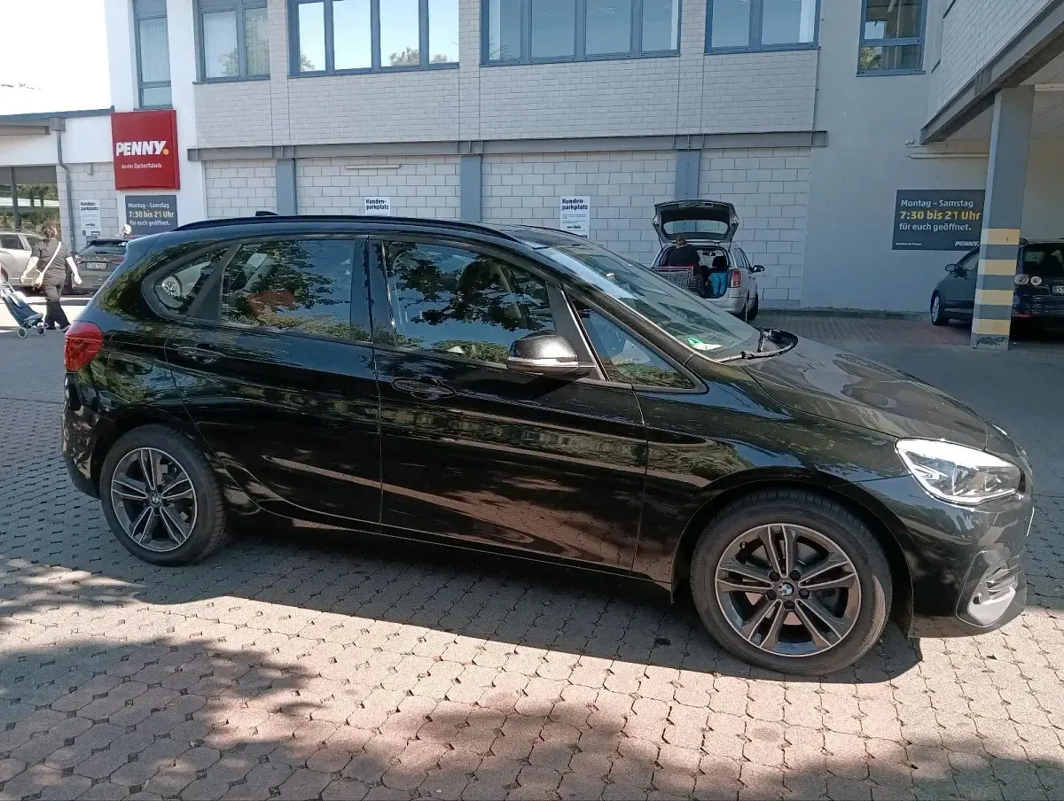 Gebraucht BMW 220 190 PS (139 kW) 2020 Schwarz Kleinwagen