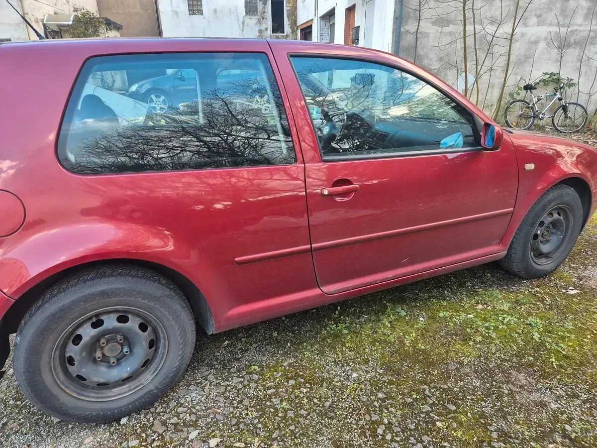 Gebraucht VW Golf III 100 PS (73 kW) 1998 Rot Kleinwagen