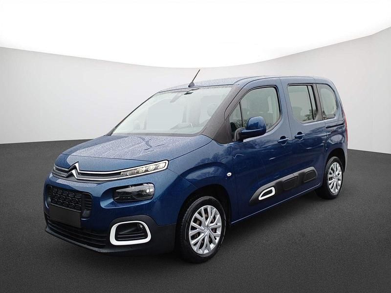 Lackierung nachtblau/typ aussenverkleidung metalliclackierung Gebraucht 2021 Citroën Berlingo Feel SUV | 17.990 € (Fairer Preis) - Bild 1/4