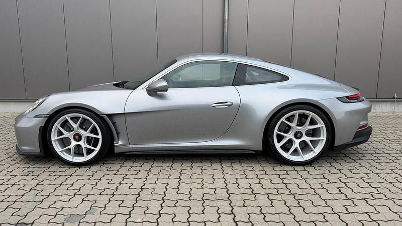 Neu Porsche 911 525 PS (386 kW) 2025 Silber