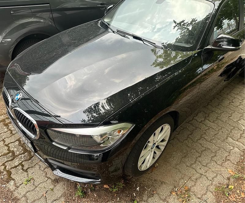 Schwarz Gebraucht 2017 BMW 116 Kleinwagen | 7.500 € (Superpreis) - Bild 1/4