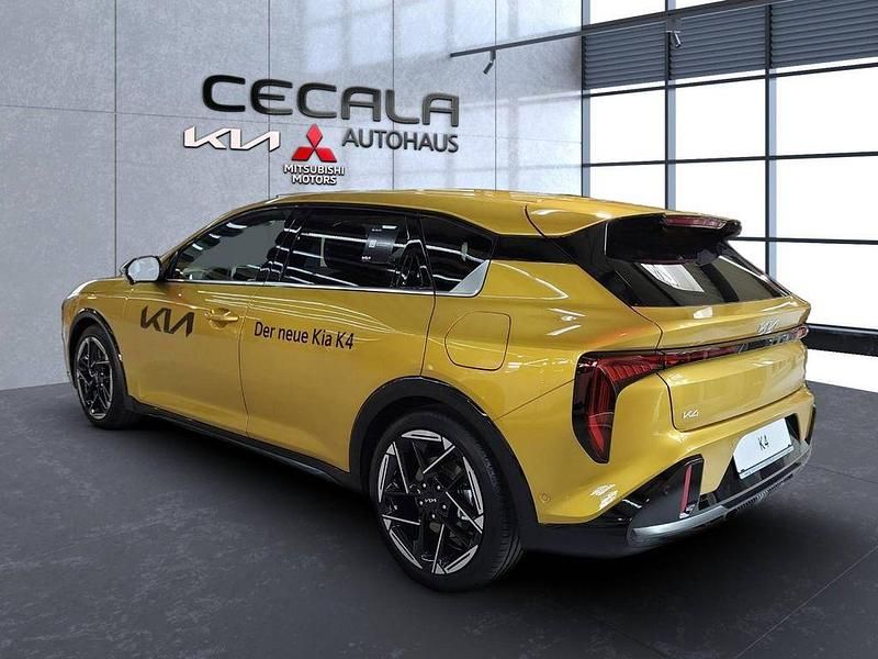 Ny Kia K4 179 HK (131 kW) 2026 Gul Sedan