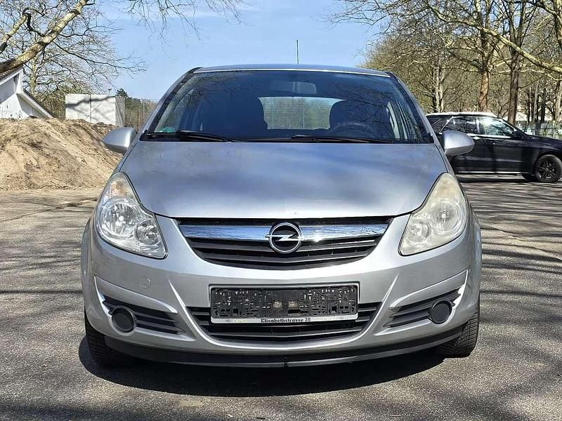 Grau Gebraucht 2010 Opel Corsa Kleinwagen | 1.900 € (Guter Preis) - Bild 1/4
