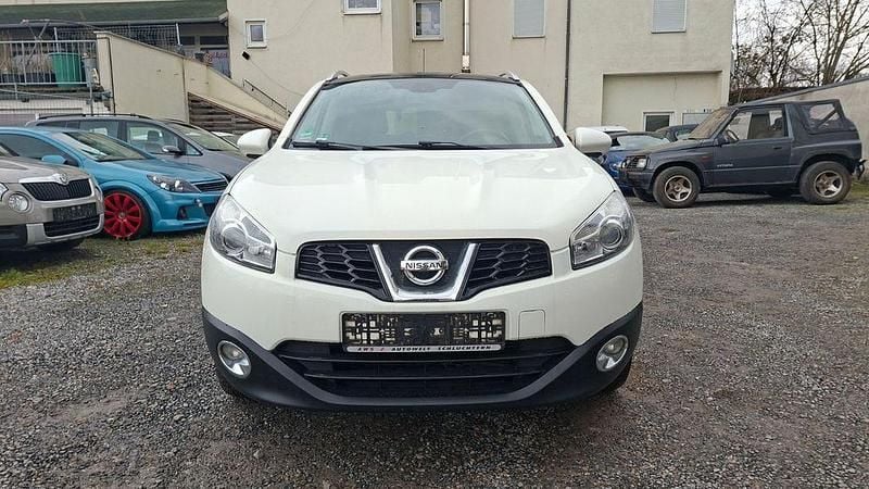 Weiß Gebraucht 2011 Nissan Qashqai I-Way SUV | 4.900 € (Guter Preis) - Bild 1/4