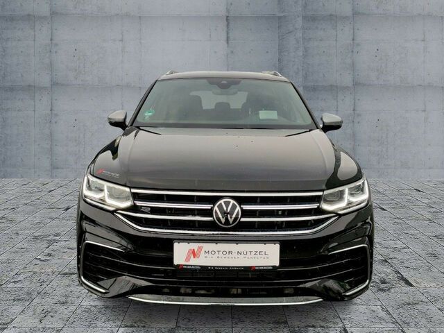 Gebraucht VW Tiguan R-line 200 PS (147 kW) 2023 Schwarz SUV