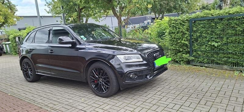 Schwarz Gebraucht 2016 Audi SQ5 Competition SUV | 19.799 € (Fairer Preis) - Bild 1/4