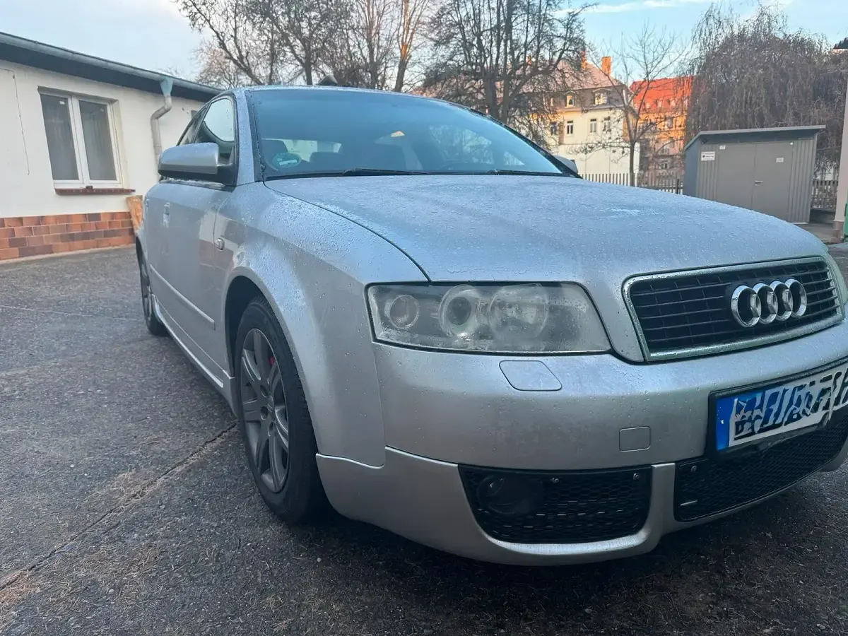 Gebraucht Audi A4 150 PS (110 kW) 2001 Silber Limousine