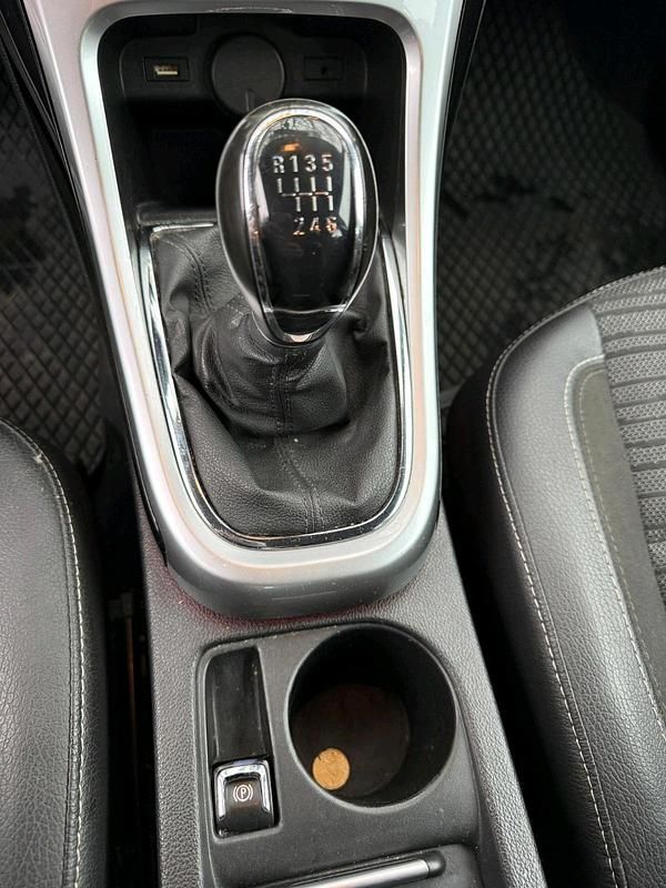 Gebraucht Opel Astra 120 PS (88 kW) 2014 Weiß Limousine