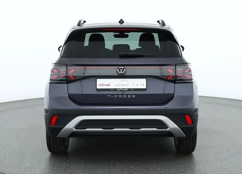 Neu VW T-Cross 150 PS (110 kW) 2026 Smokygreymet. SUV