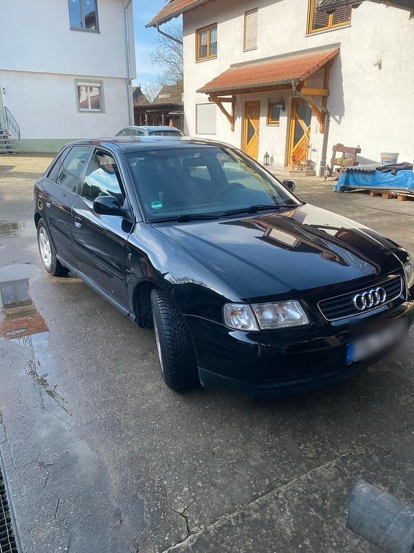 Gebraucht Audi A3 105 PS (77 kW) 1999 Schwarz Kleinwagen