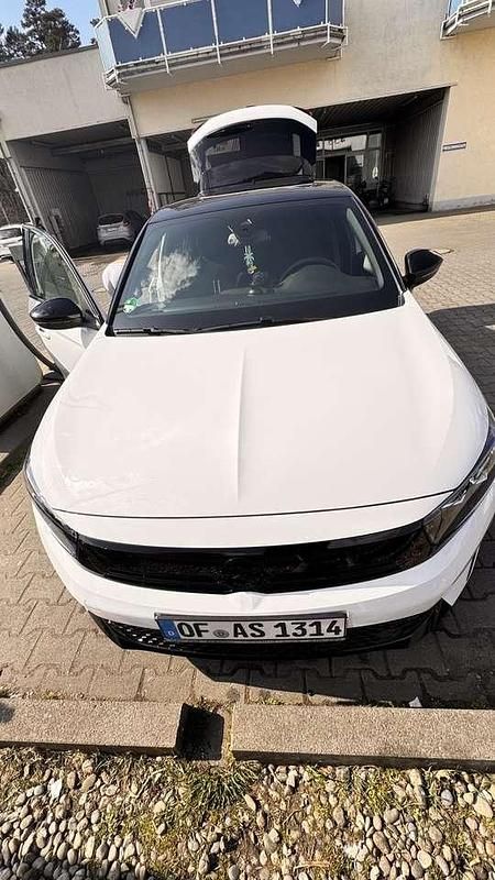 Gebraucht Opel Corsa 101 PS (74 kW) 2024 Kleinwagen