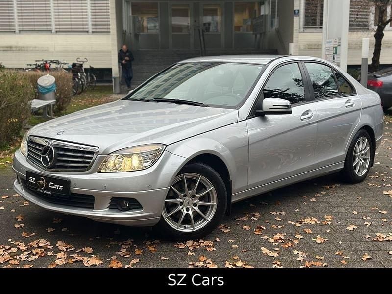 Silber Gebraucht 2008 Mercedes C220 Limousine | 5.999 € (Guter Preis) - Bild 1/4