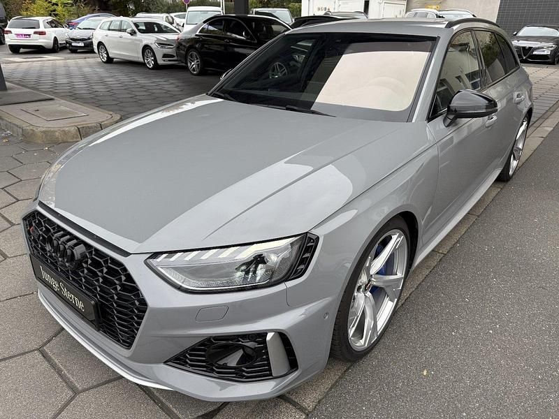Grau Gebraucht 2021 Audi RS4 Competition Kombi | 49.950 € (Guter Preis) - Bild 1/4