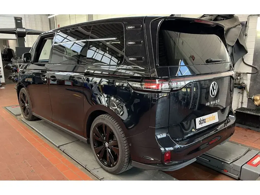 Gebraucht VW ID. Buzz Pro 150 kW (204 PS) 2023 Schwarz Van / Kleinbus