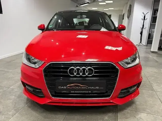 Usata Audi A1 Sportback Admired 95 CV (69 kW) 2017 Rosso Utilitaria