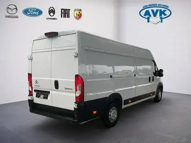 Gebraucht Citroën Jumper 165 PS (121 kW) 2024 Weiß Van / Kleinbus