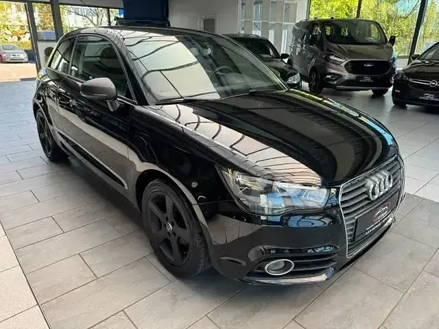 Gebraucht Audi A1 Attraction 180 PS (132 kW) 2011 Schwarz Kleinwagen