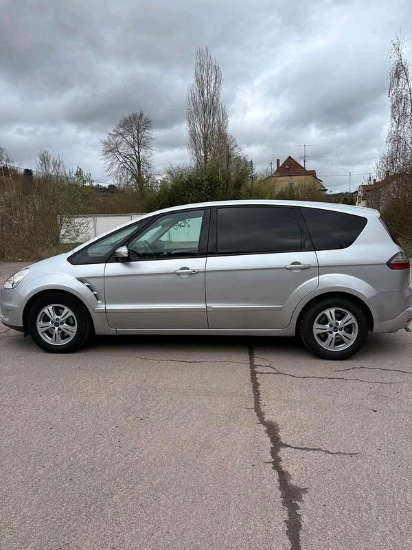 Second-hand Ford S-MAX S 130 CP (95 kW) 2007 Monovolum