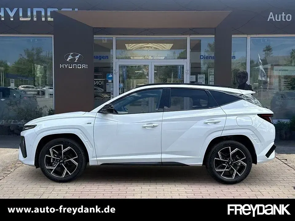 Gebraucht Hyundai Tucson Turbo 215 PS (158 kW) 2025 Atlas white SUV