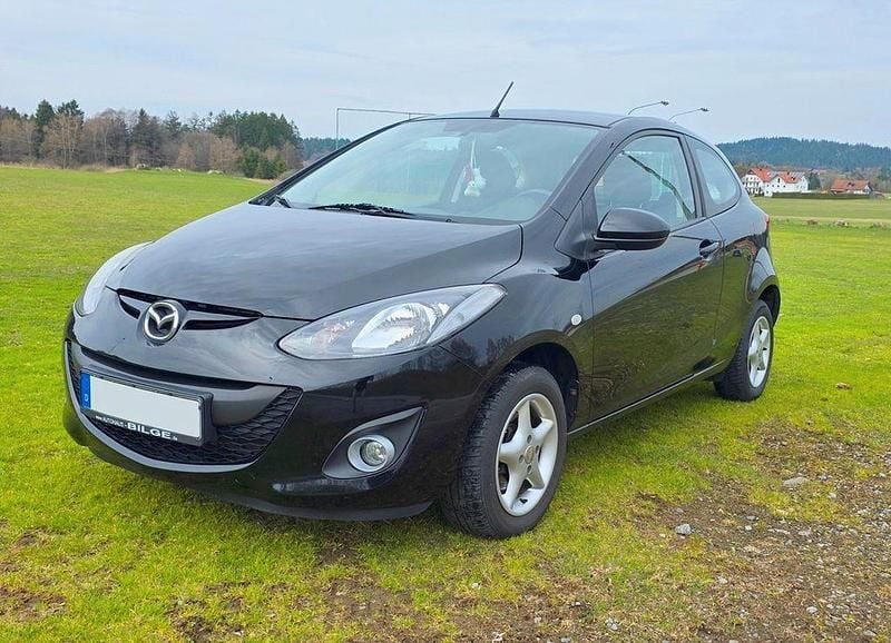 Second-hand Mazda 2 Edition 84 CP (61 kW) 2011 Negru Hatchback