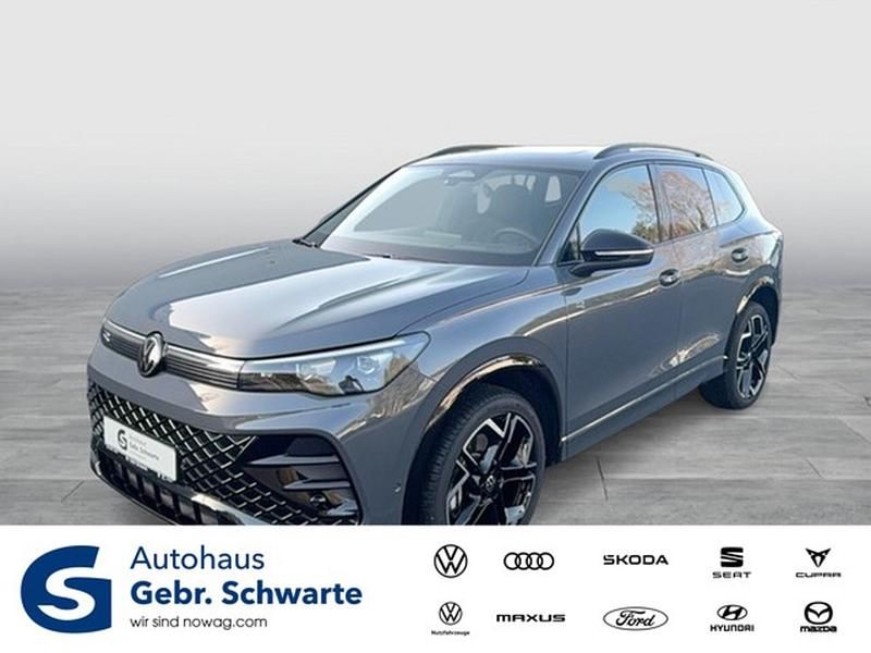 Gebraucht VW Tiguan R-line 193 PS (141 kW) 2024 Grau SUV