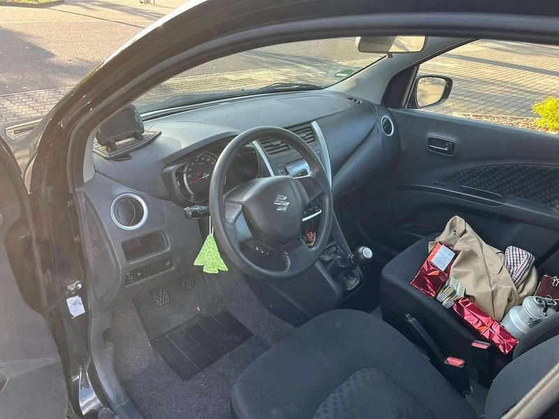 Gebraucht Suzuki Celerio Comfort 68 PS (50 kW) 2015 Schwarz Kleinwagen