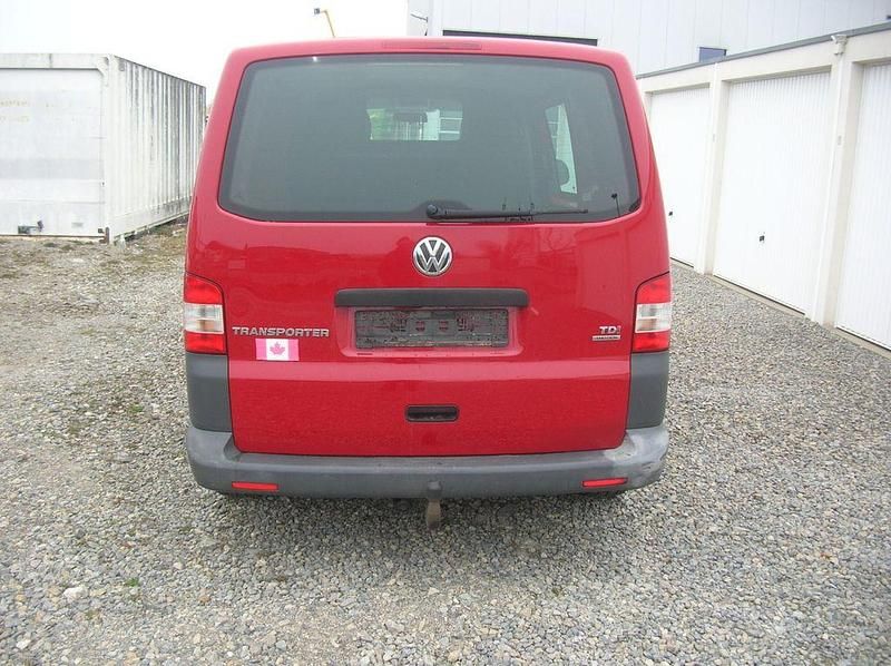 Gebraucht VW Transporter 140 PS (102 kW) 2012 Salsa red Van