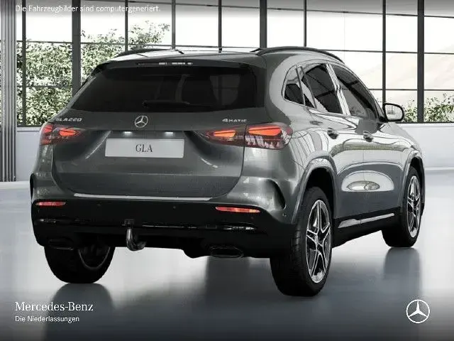Gebraucht Mercedes GLA220 AMG line 190 PS (139 kW) 2026 SUV