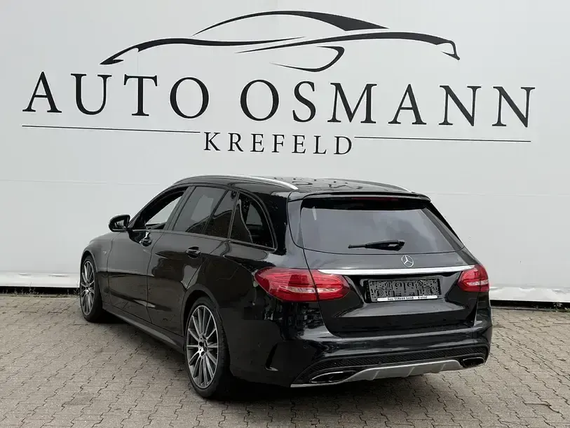 Gebraucht Mercedes C43 AMG AMG 367 PS (269 kW) 2017 Schwarz Kombi