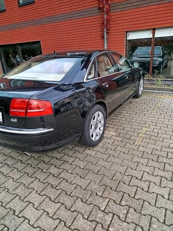 Second-hand Audi A8 350 CP (257 kW) 2007 Negru Berlinǎ
