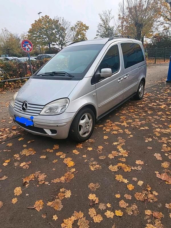 Silber Gebraucht 2005 Mercedes Vaneo Van / Kleinbus | 2.950 € (Fairer Preis) - Bild 1/4