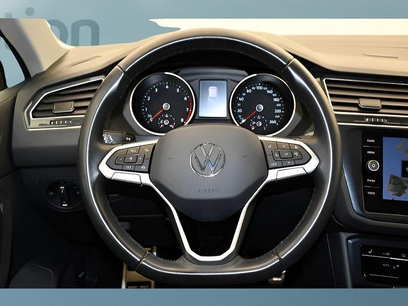 Gebraucht VW Tiguan 150 PS (110 kW) 2023 Weiß SUV