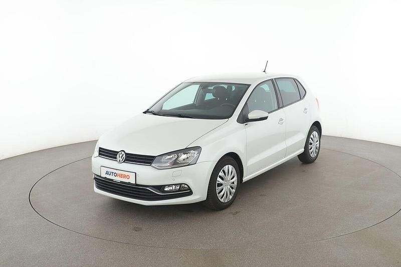 Weiß Gebraucht 2015 VW Polo Highline Limousine | 8.790 € (Fairer Preis) - Bild 1/3