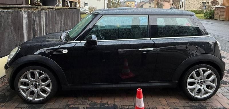 Gebraucht Mini Cooper 122 PS (89 kW) 2010 Schwarz Kleinwagen
