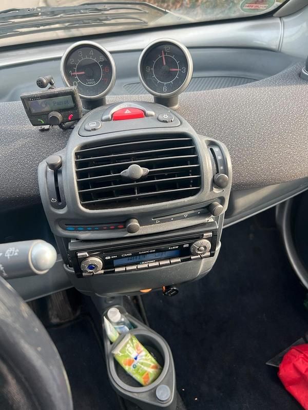 Gebraucht Smart ForTwo Coupé 50 PS (36 kW) 2009 Silber Coupé