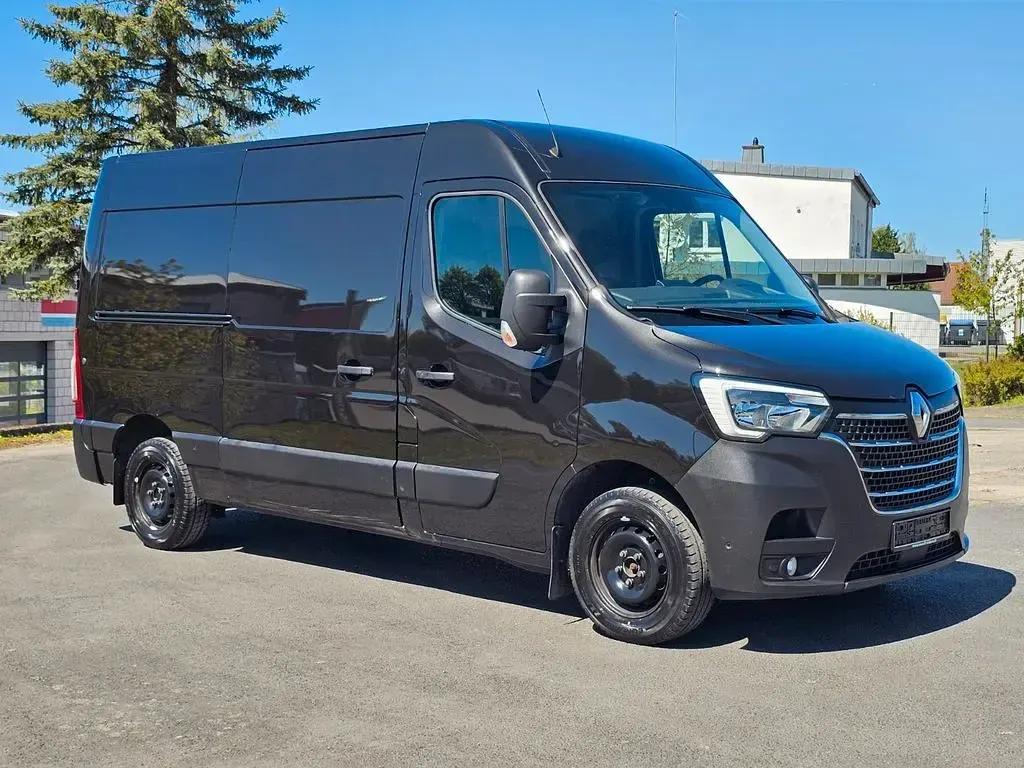 Occasion Renault Master Komfort 179 ch (131 kW) 2022 Noir Monospace