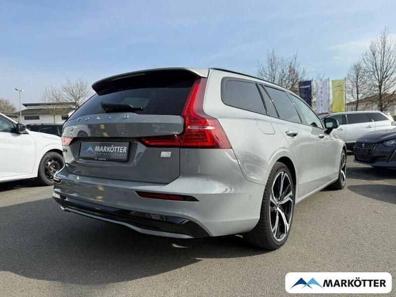 Gebraucht Volvo V60 Plus 398 PS (292 kW) 2024 Grau Kombi