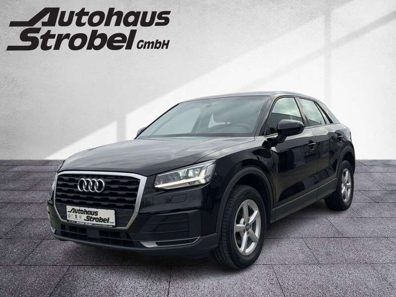 Gebraucht Audi Q2 Comfort 116 PS (85 kW) 2020 Brillantschwarz SUV
