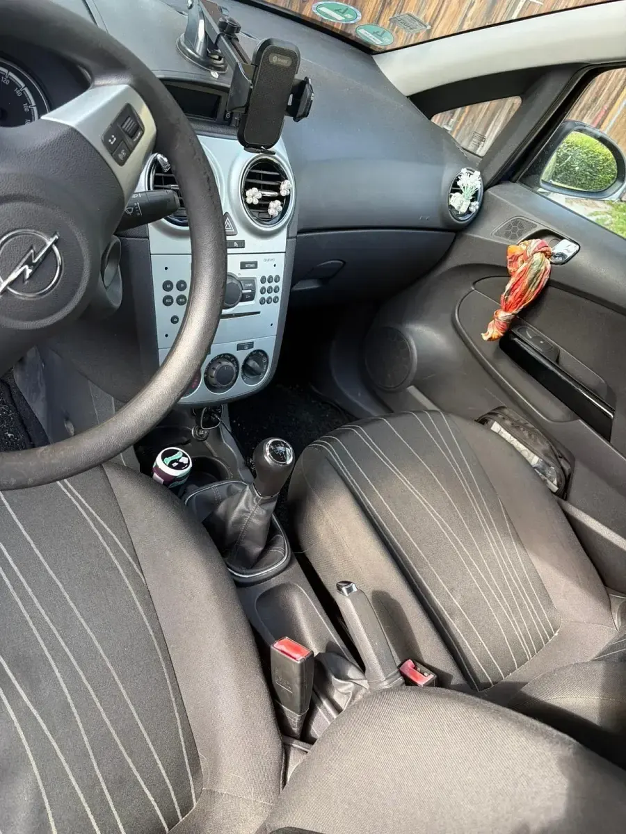 Gebraucht Opel Corsa 63 PS (46 kW) 2009 Blau Kleinwagen
