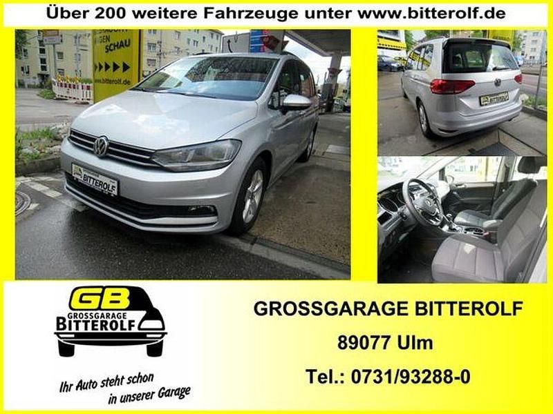 Silber Gebraucht 2020 VW Touran Comfortline Van / Kleinbus | 18.490 € (Guter Preis) - Bild 1/4