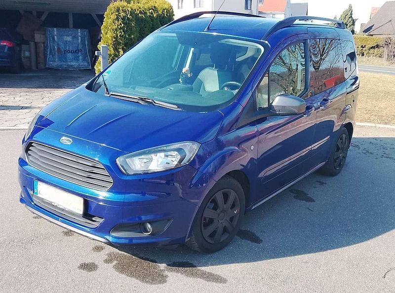 Gebraucht Ford Tourneo Ambiente 101 PS (74 kW) 2018 Blau Kombi
